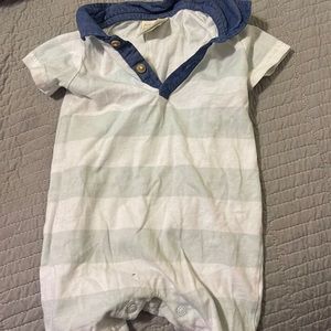 Baby clothes